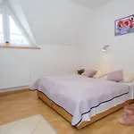 Broniewskiego Nocleg ze śniadaniem