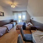 Broniewskiego Nocleg ze śniadaniem