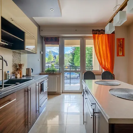 Broniewskiego - Bed & Breakfast